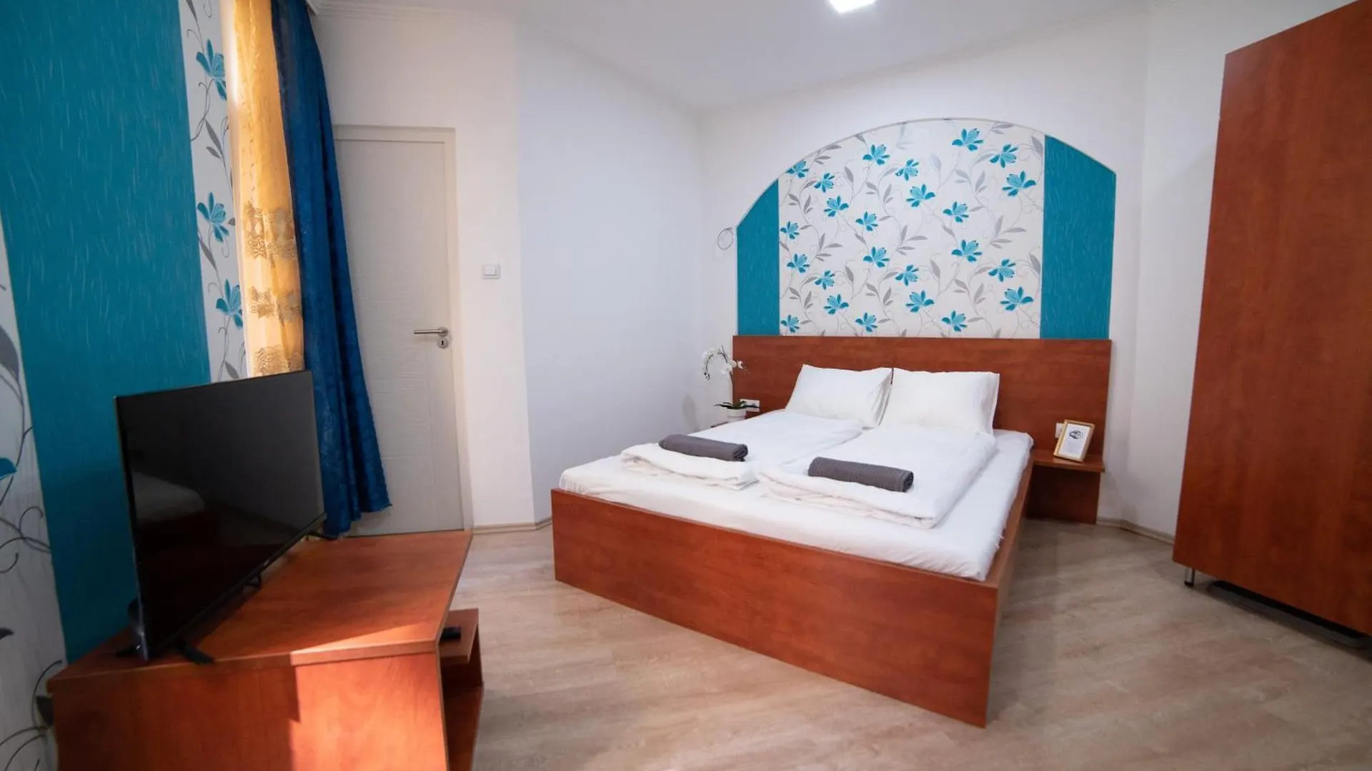 Seasons Rooms Central Budapest
