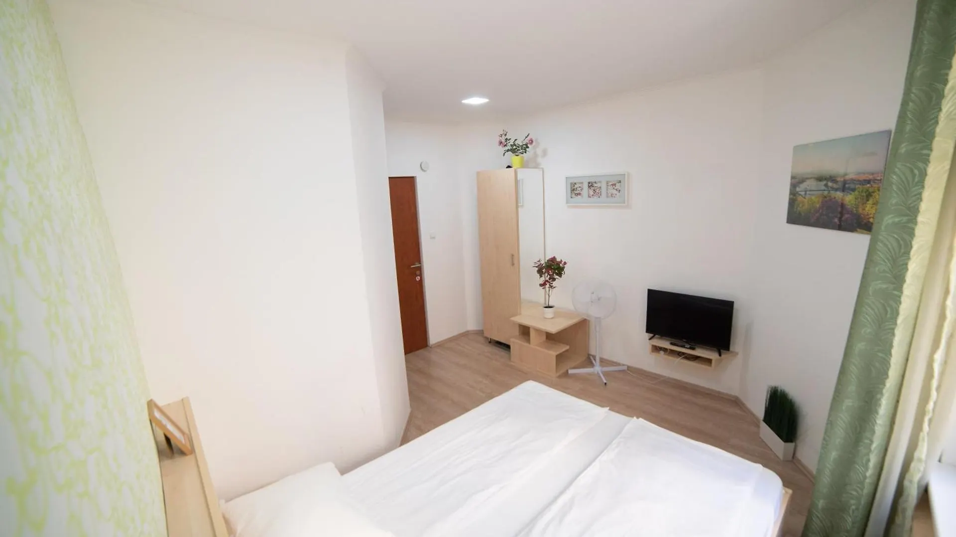 Seasons Rooms Central Budapest Ungarn